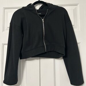 Prettylittlething cropped zip-up size 8